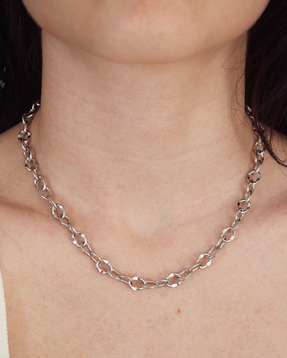 Collier Ezra argenté - jusqu'à 7 charms