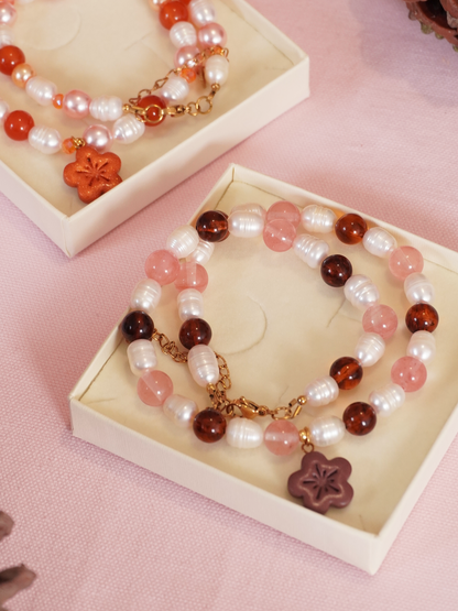 Collier fleur marron