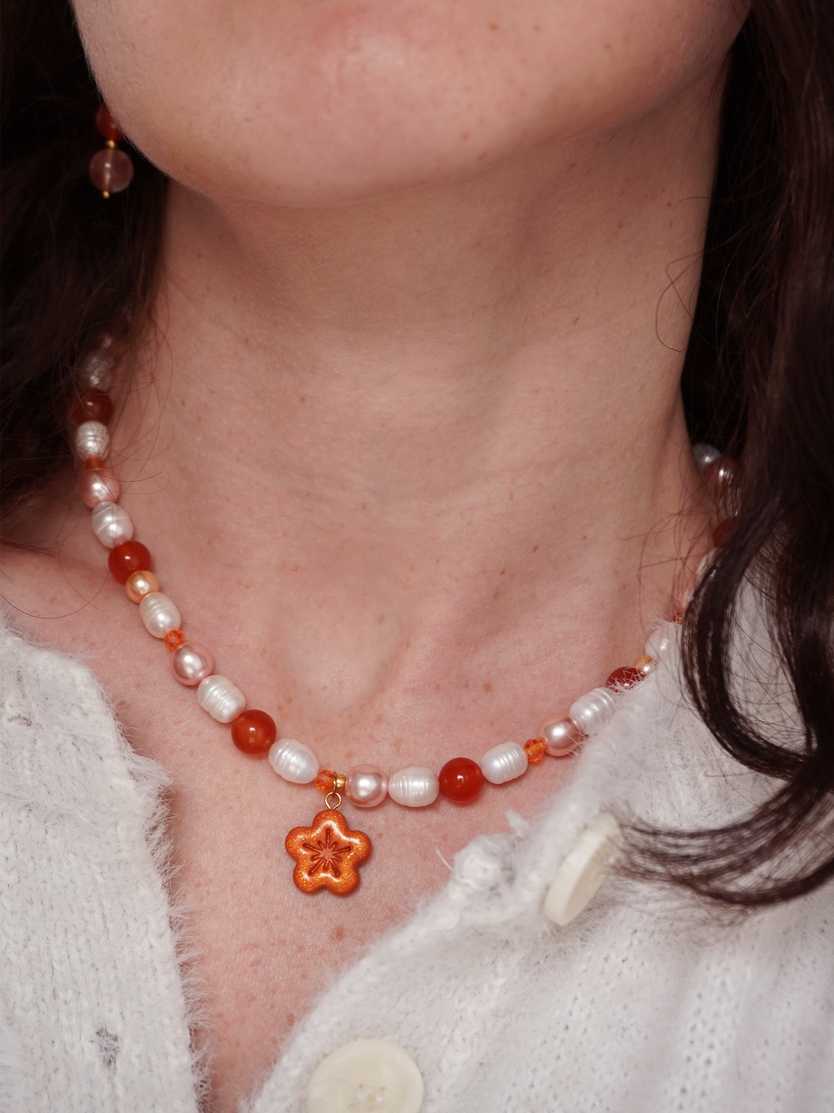 Collier fleur orange