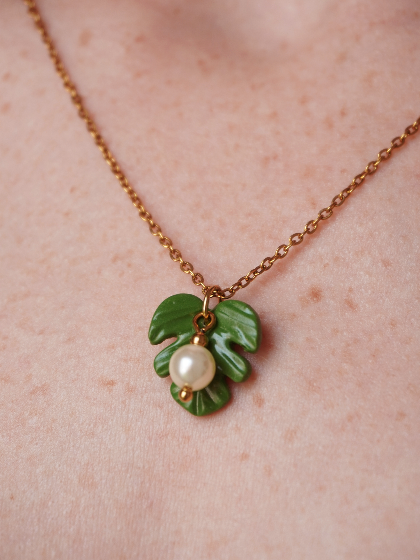 Collier Monstera