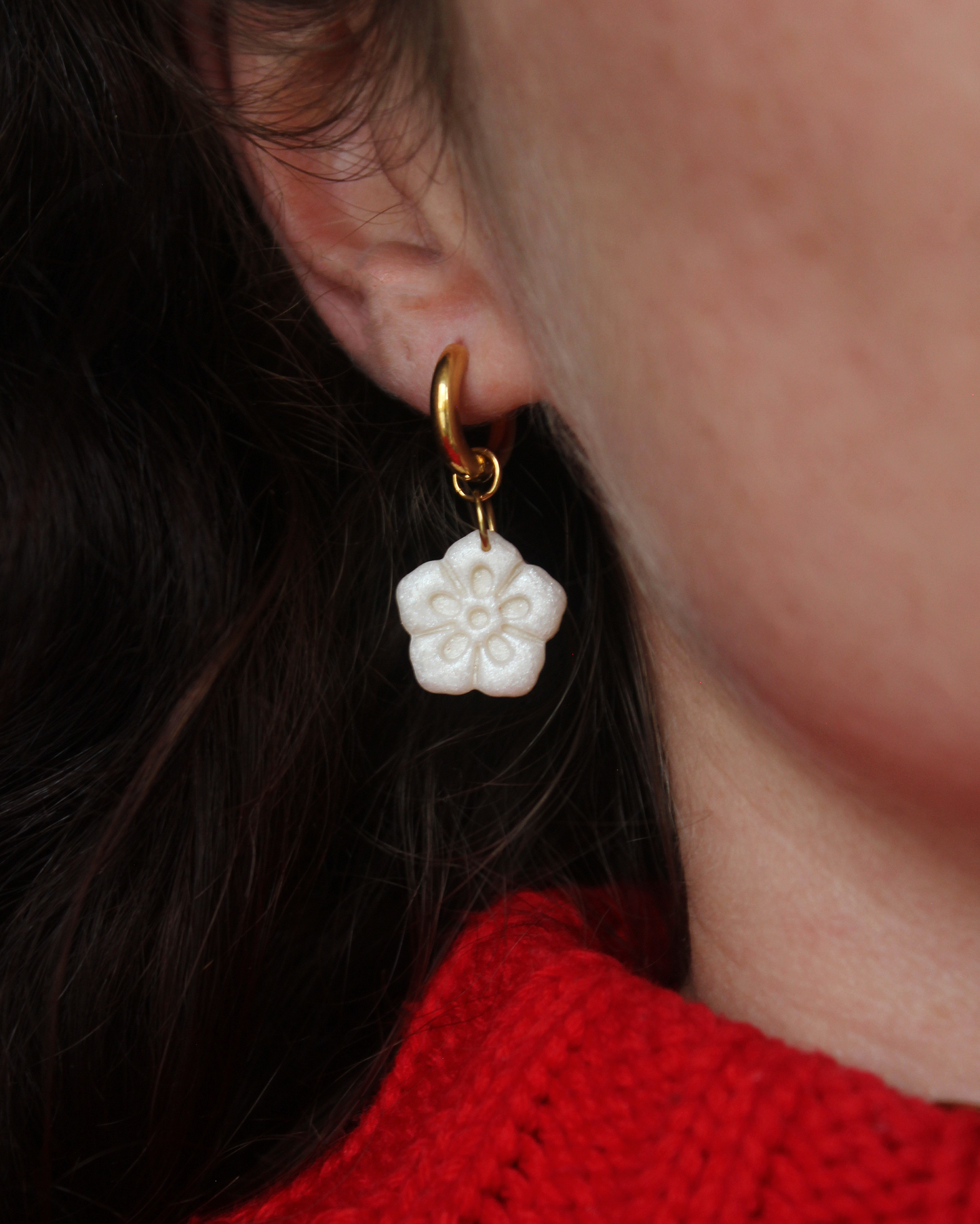 Petites créoles - dorées ou argentées (paire)